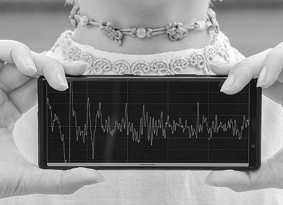 圧電組紐アクセサリー